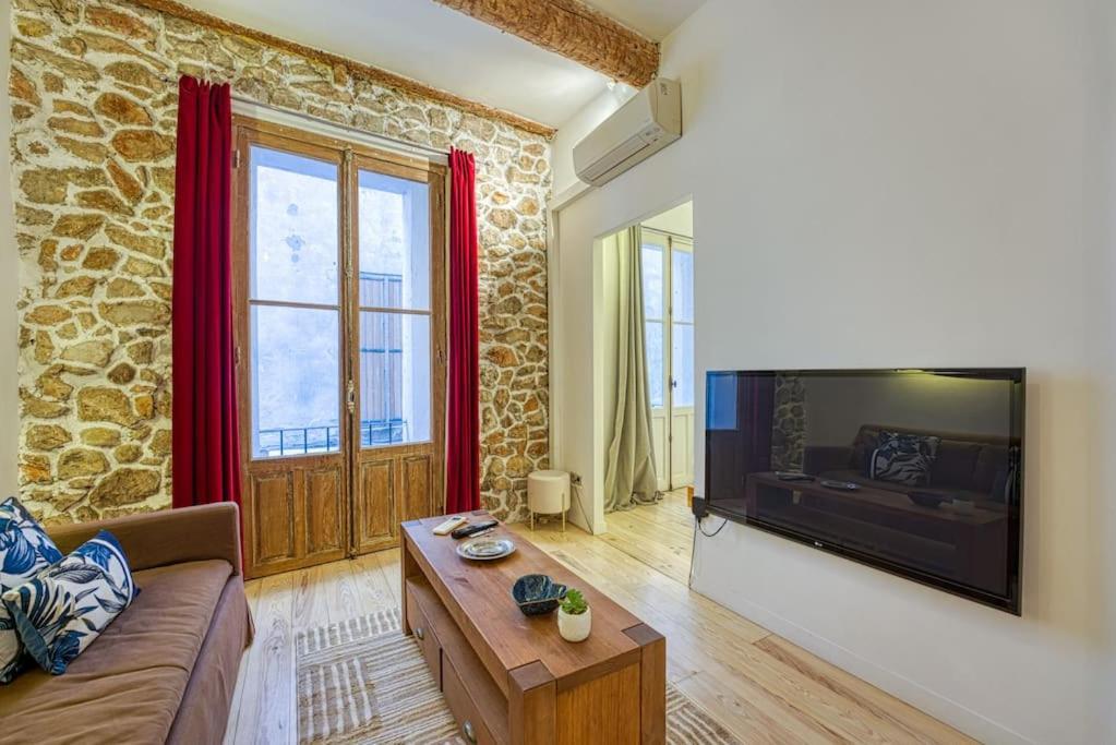 New - 1 Bed Apt Central Антиб Экстерьер фото